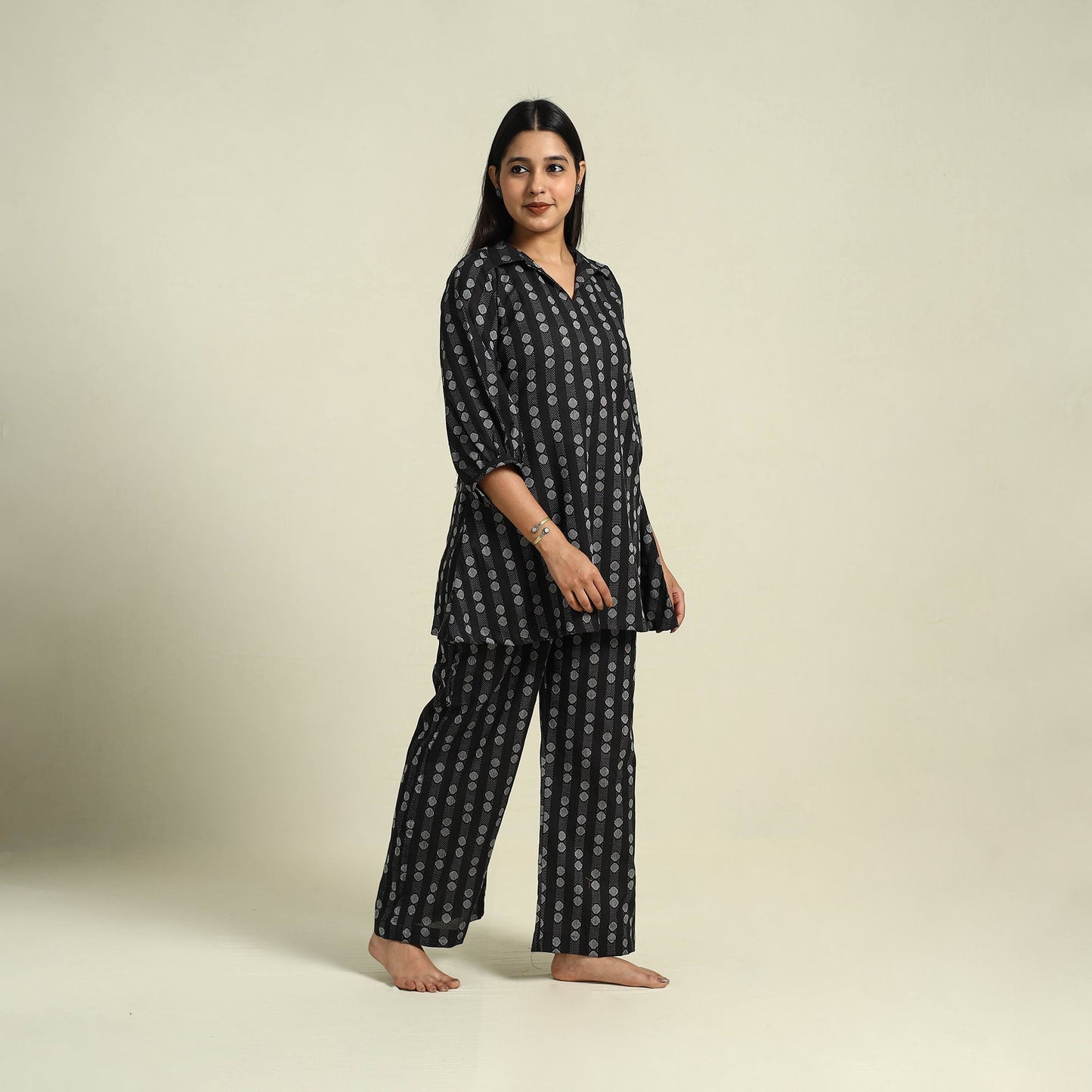  Black Jacquard Cotton Top & Pyjama Night Suit Set