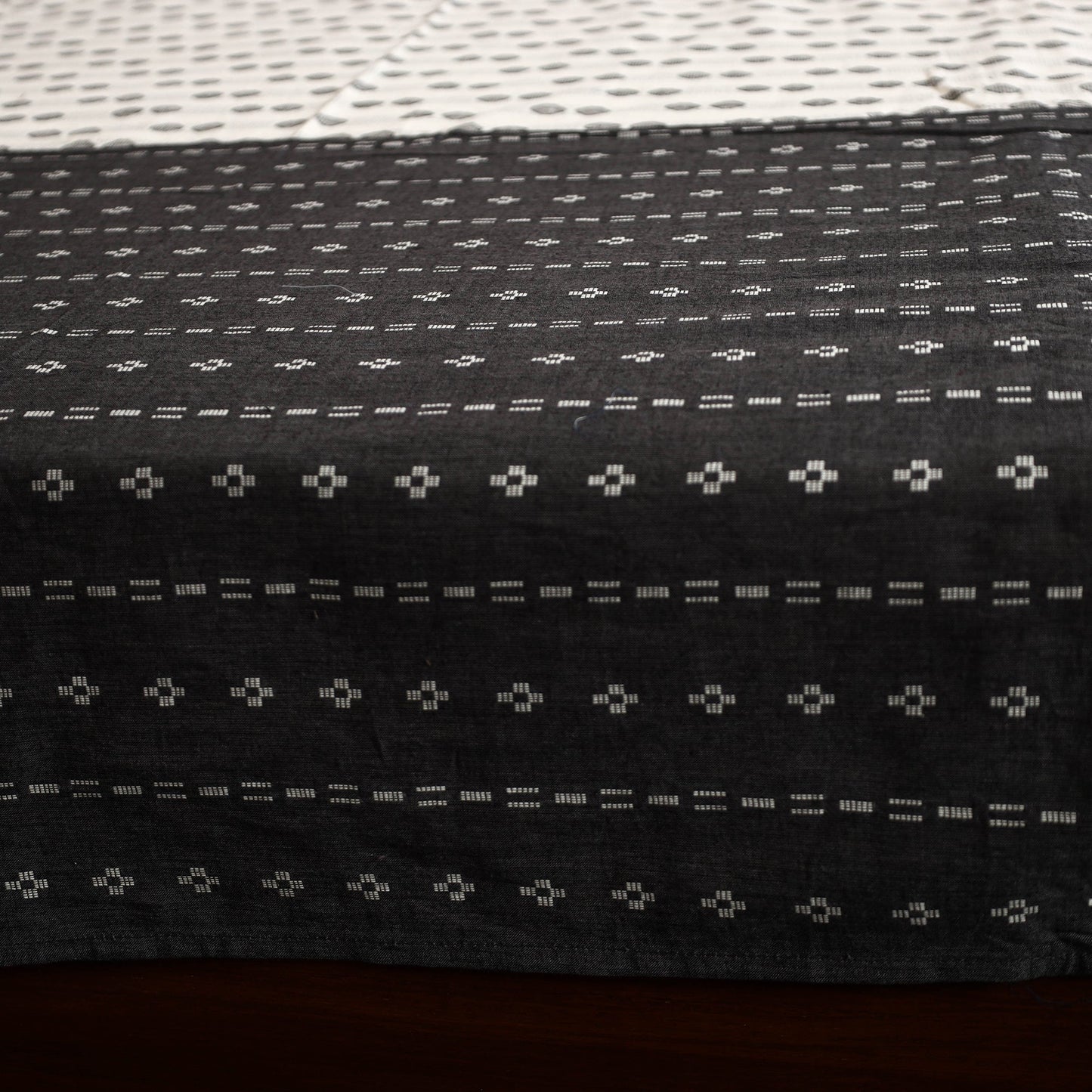 Black - jacquard patchwork cotton double bed cover