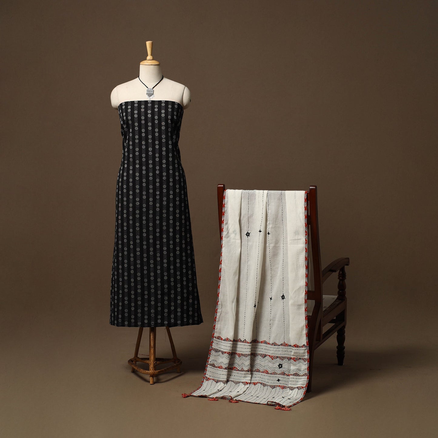 Jacquard weave cotton 2pc unstitched dress material
