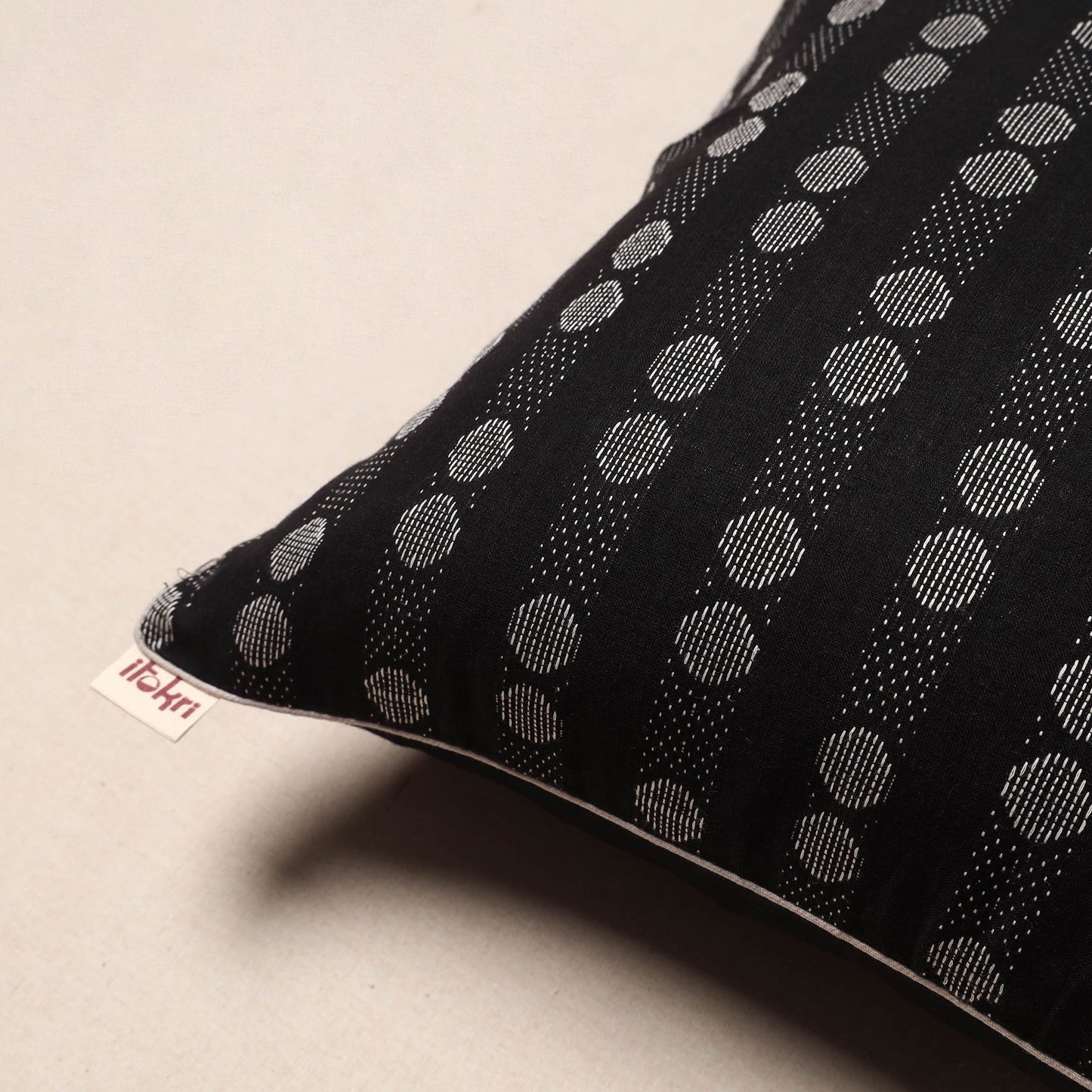 Jacquard weave cotton cushion cover 53 - handcrafted