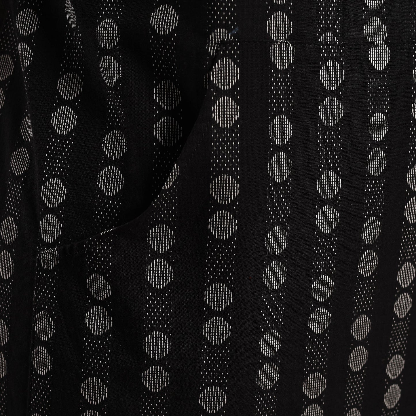 Buy Black Jacquard Weaving Cotton Apron with Pocket