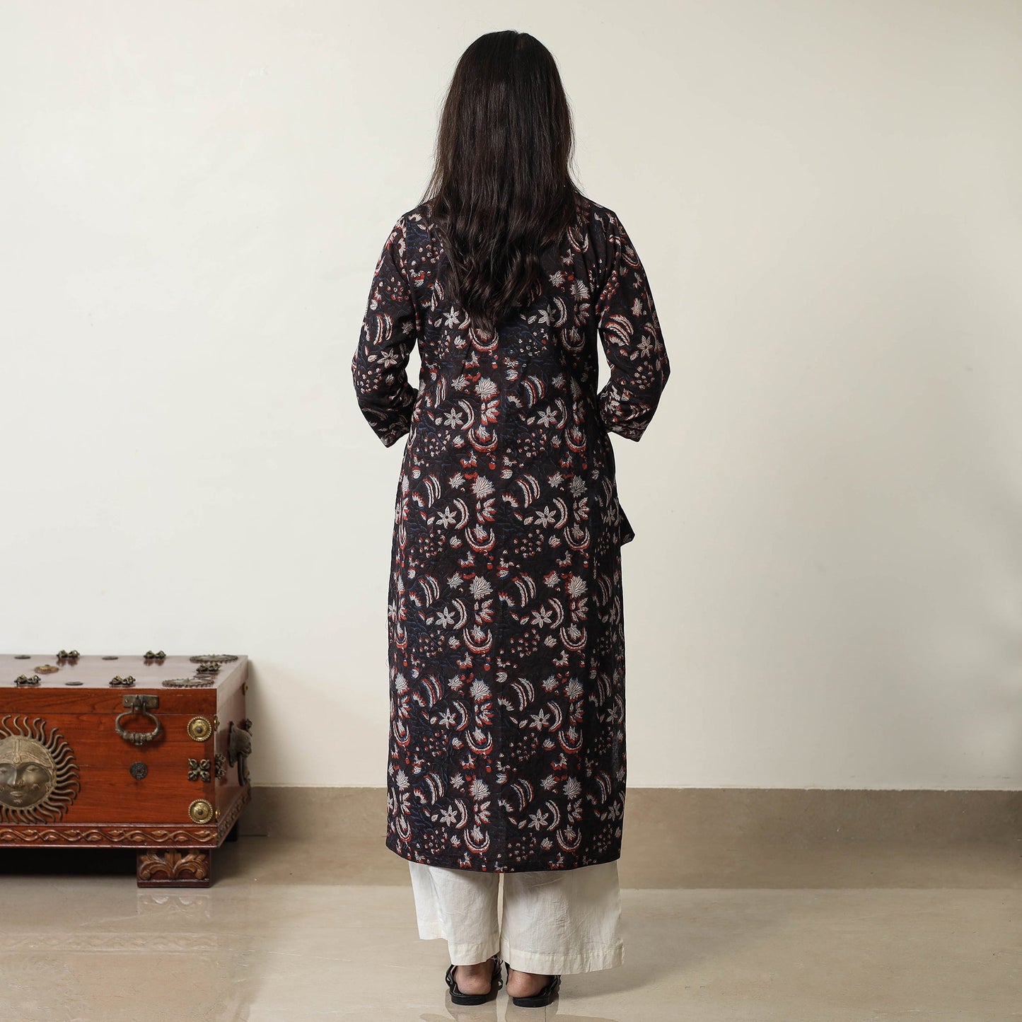 Buy Jahota Block Printed Cotton Straight Kurta 02 Online at iTokri.com