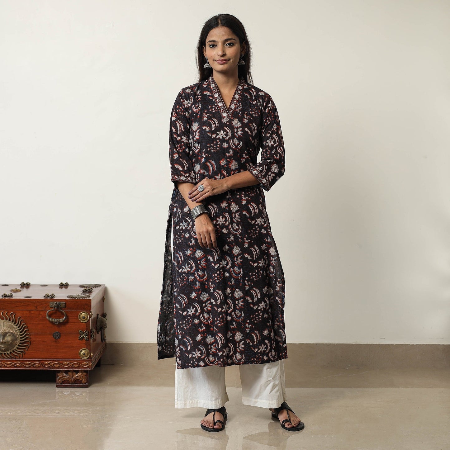 Buy Jahota Block Printed Cotton Straight Kurta 02 Online at iTokri.com