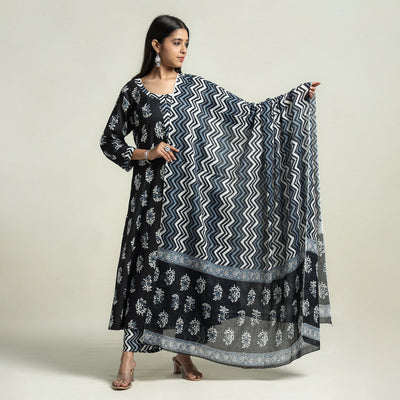 Jaipur Printed Kurta with Palazzo & Dupatta Set
