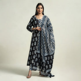Jaipur Printed Kurta with Palazzo & Dupatta Set
