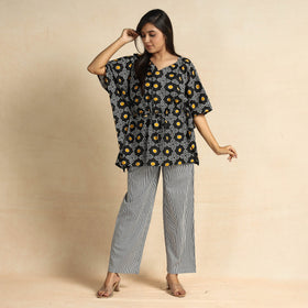  Jaipur Screen Printed Cotton Kaftan & Pyjama Night Suit Set 