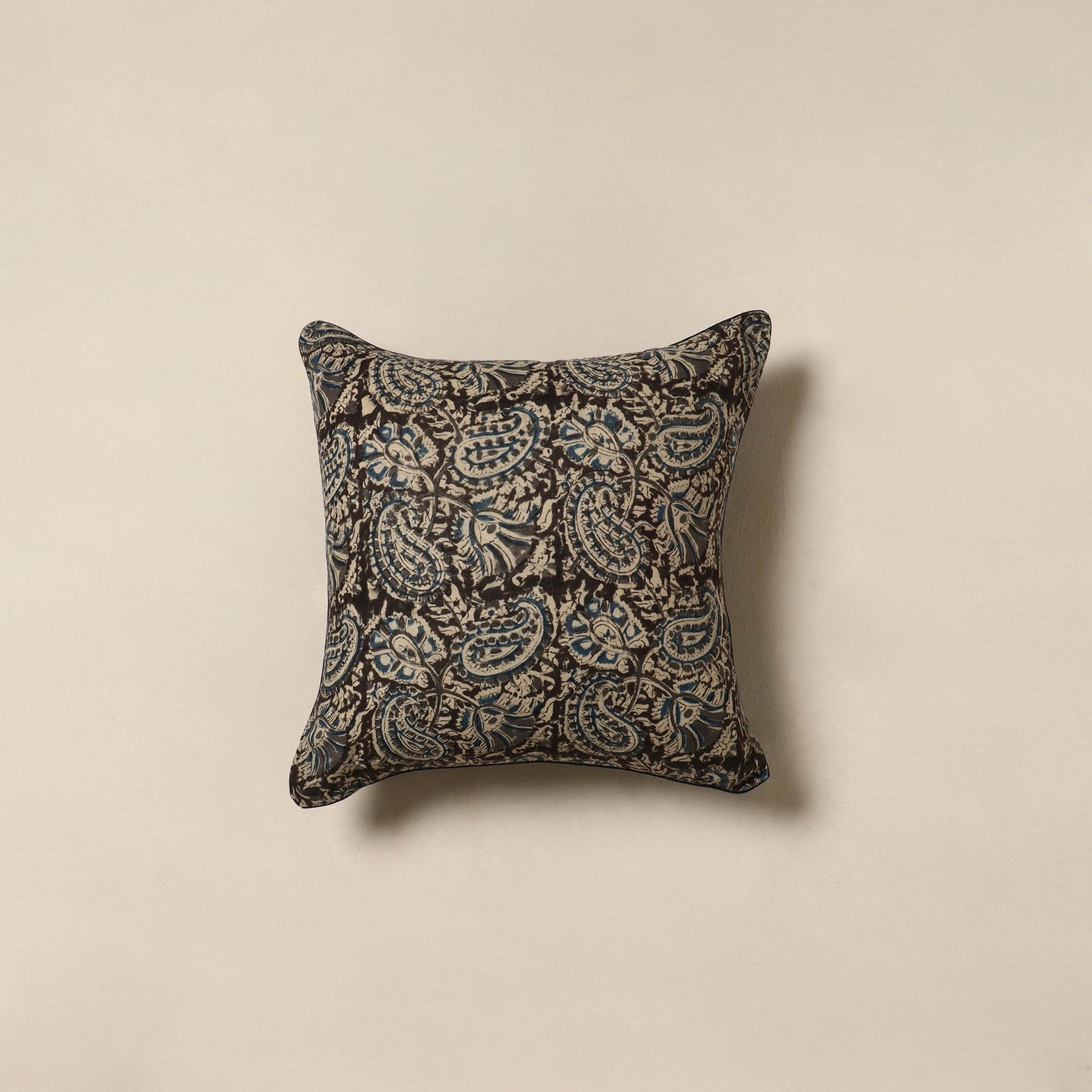 Black - kalamkari cotton cushion cover 05 - handcrafted