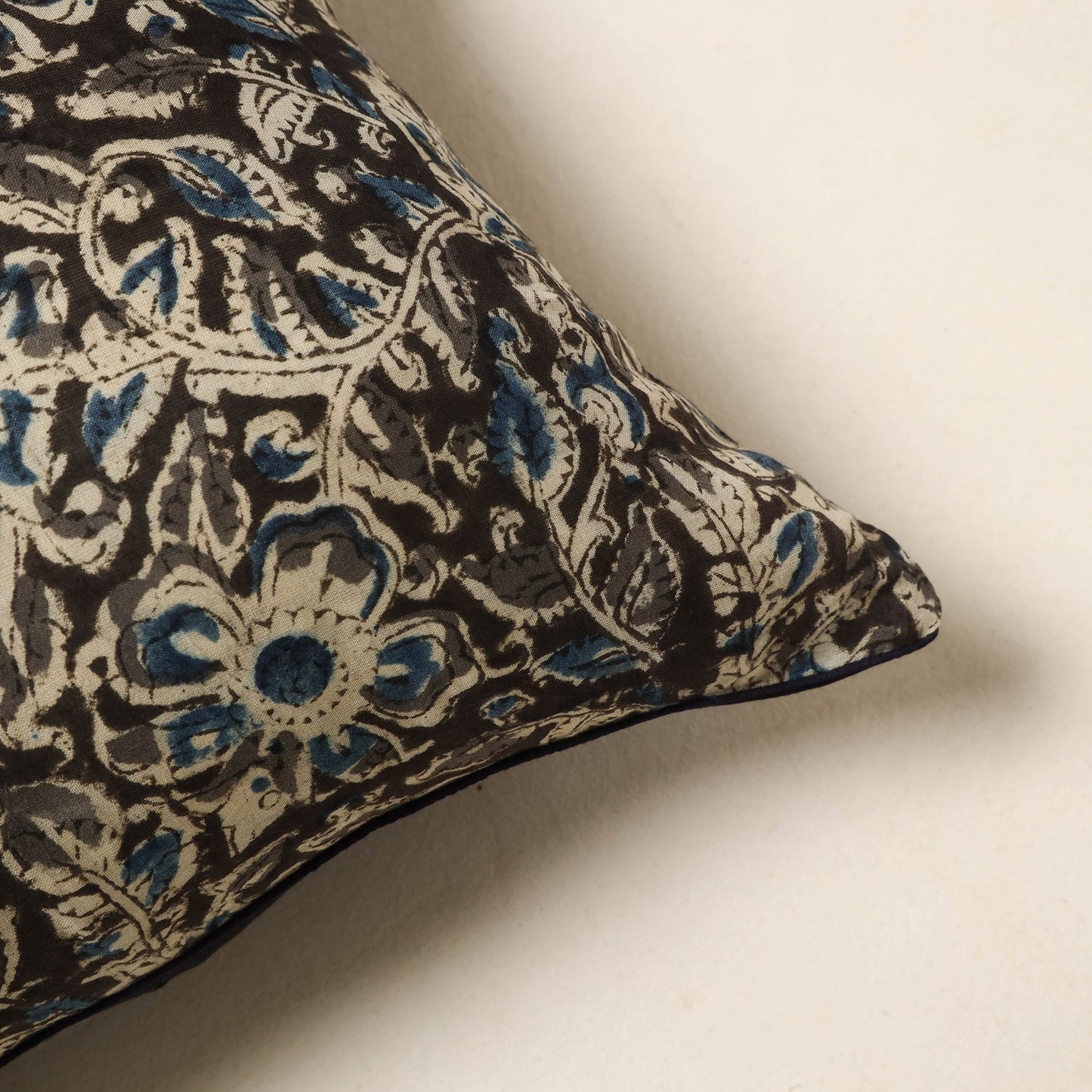 Black - kalamkari cotton cushion cover 101 - handcrafted
