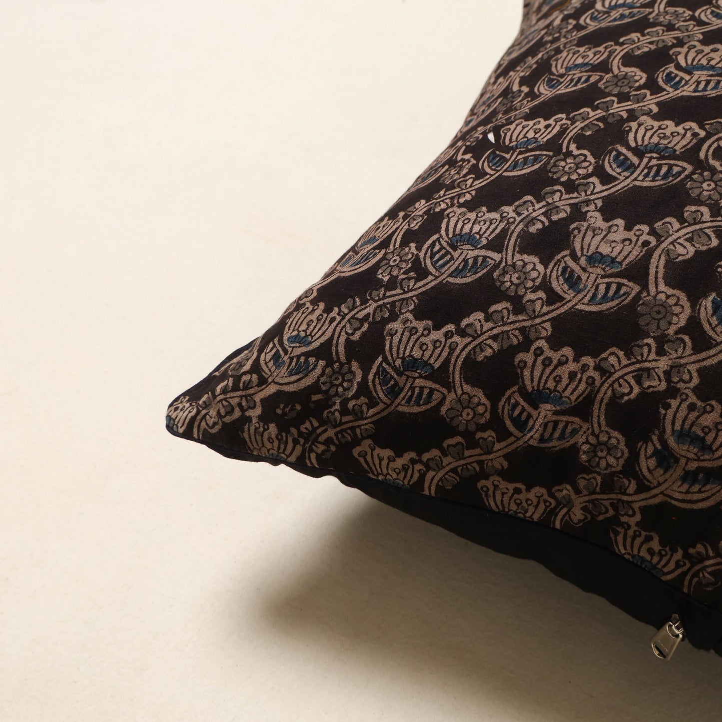 Black - kalamkari cotton cushion cover 38 - handcrafted