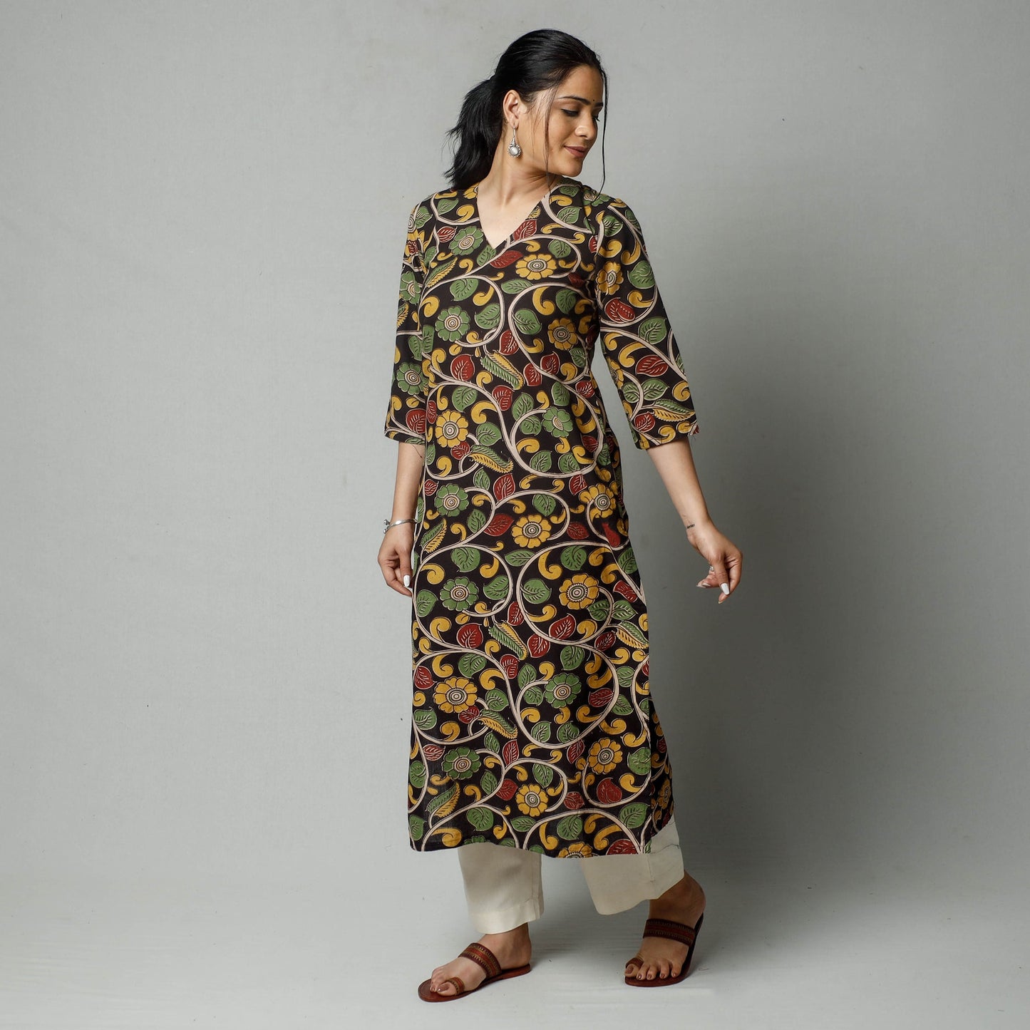Buy Kalamkari Printed Cotton Kurta Online at iTokri.com