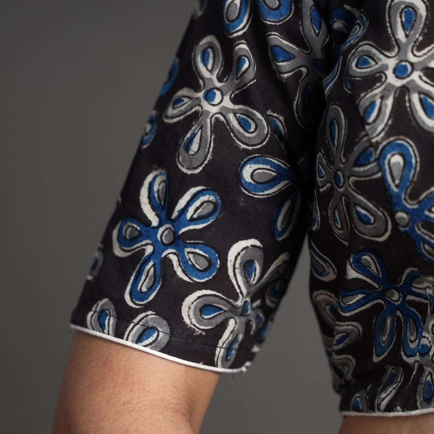 Buy Kalamkari Block Printed Cotton Stitched Blouse Online at iTokri.com