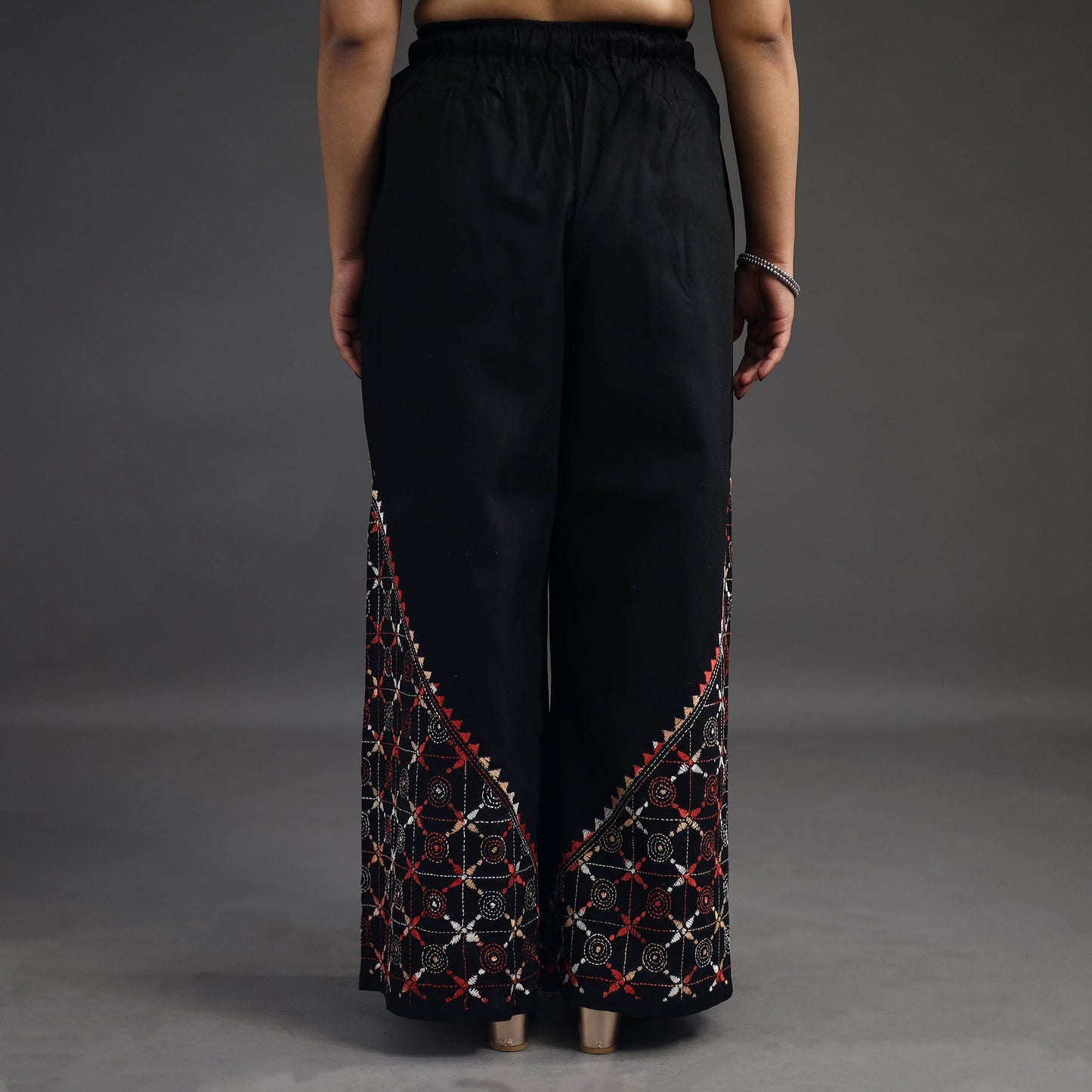 Black - kantha hand embroidery palazzo in cotton 06