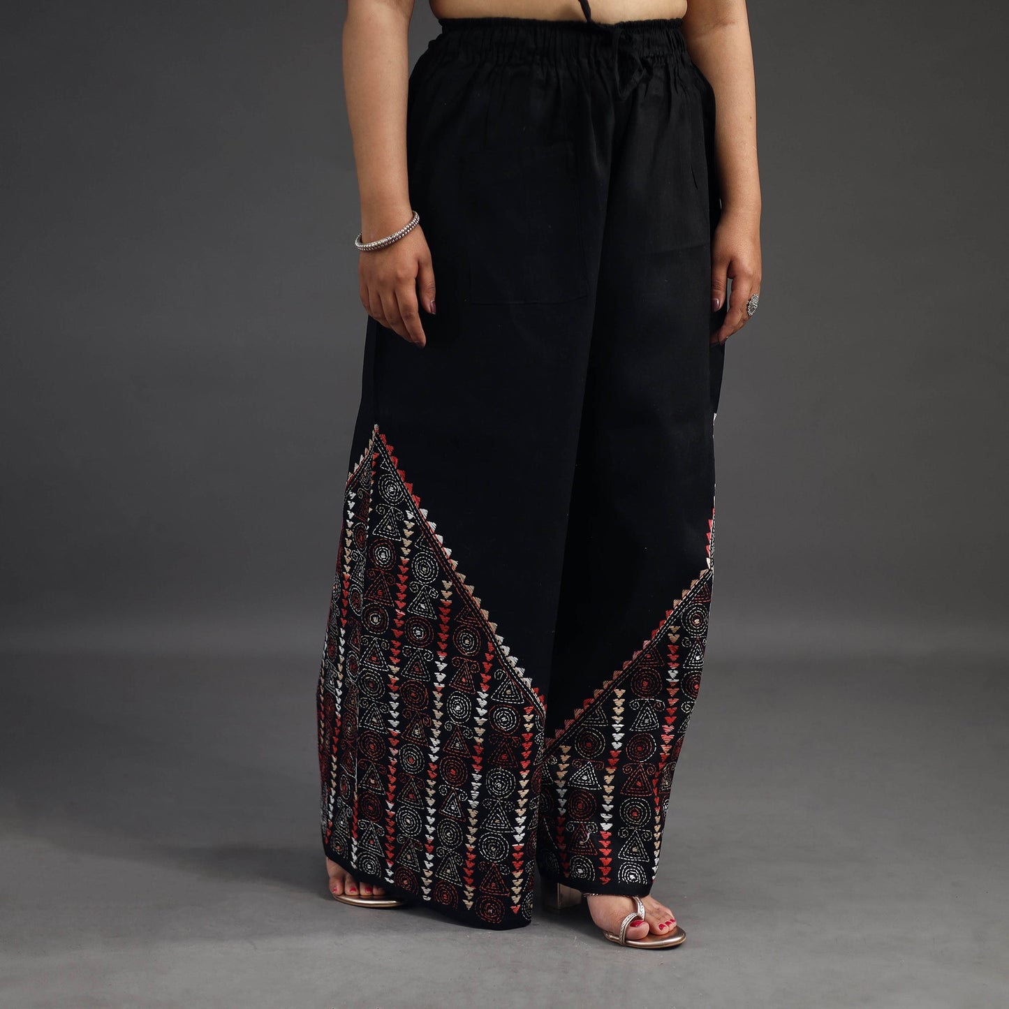 Black - kantha hand embroidery palazzo in cotton 36