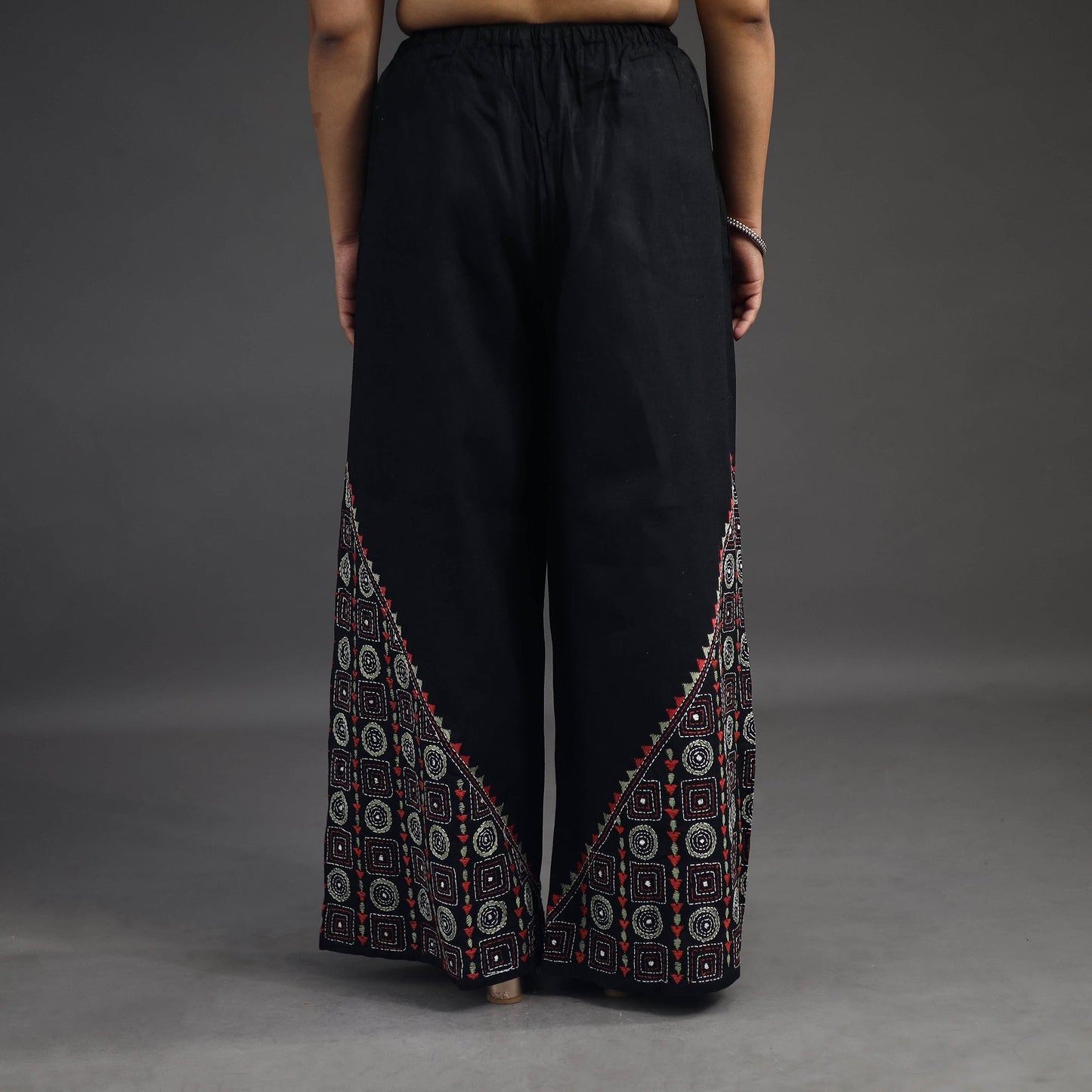 Buy Black Kantha Hand Embroidery Palazzo in Cotton