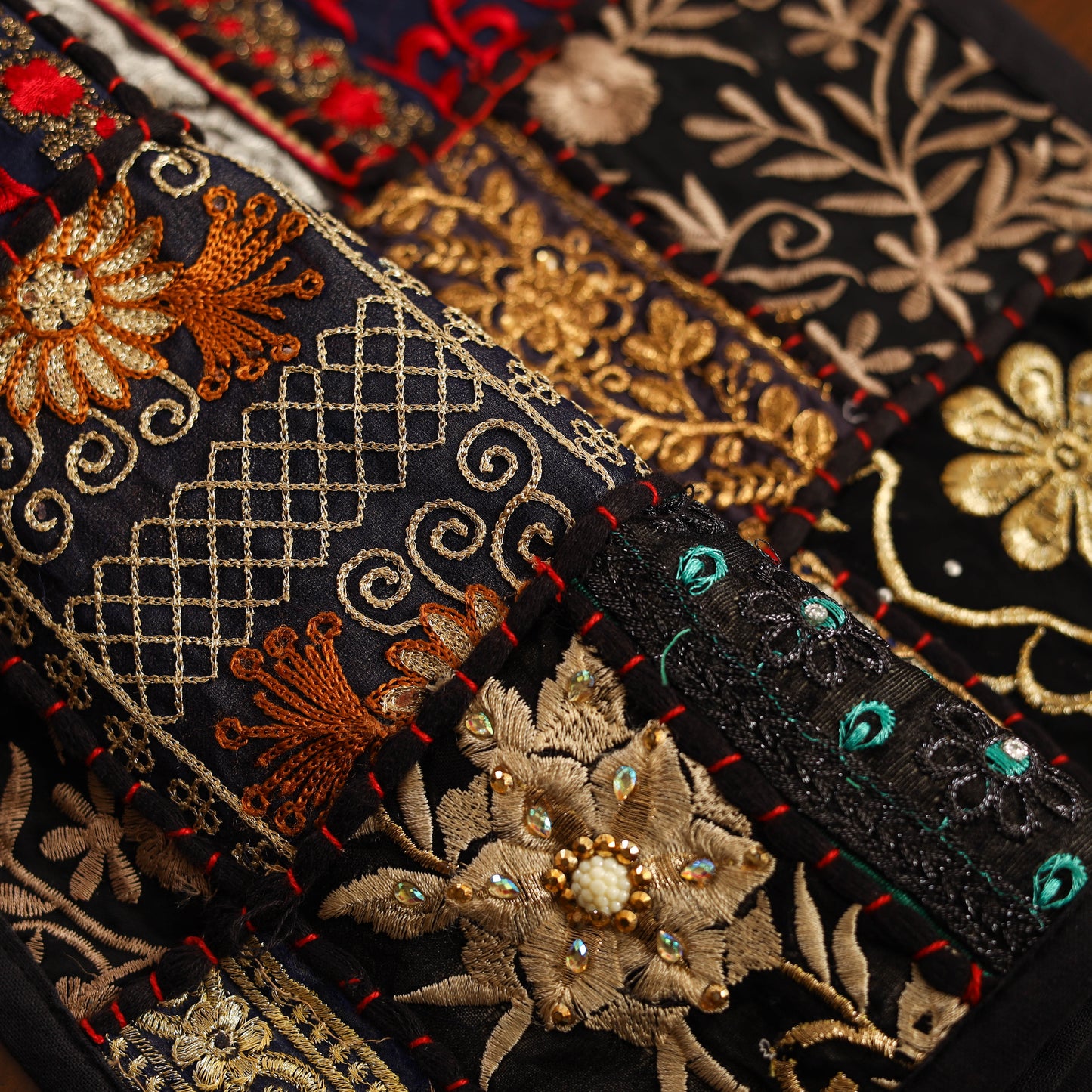 Black - khambadiya patchwork cotton table mats (set of 6)