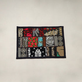 Khambadiya patchwork table mat (12 x 18 in) 15 - handcrafted