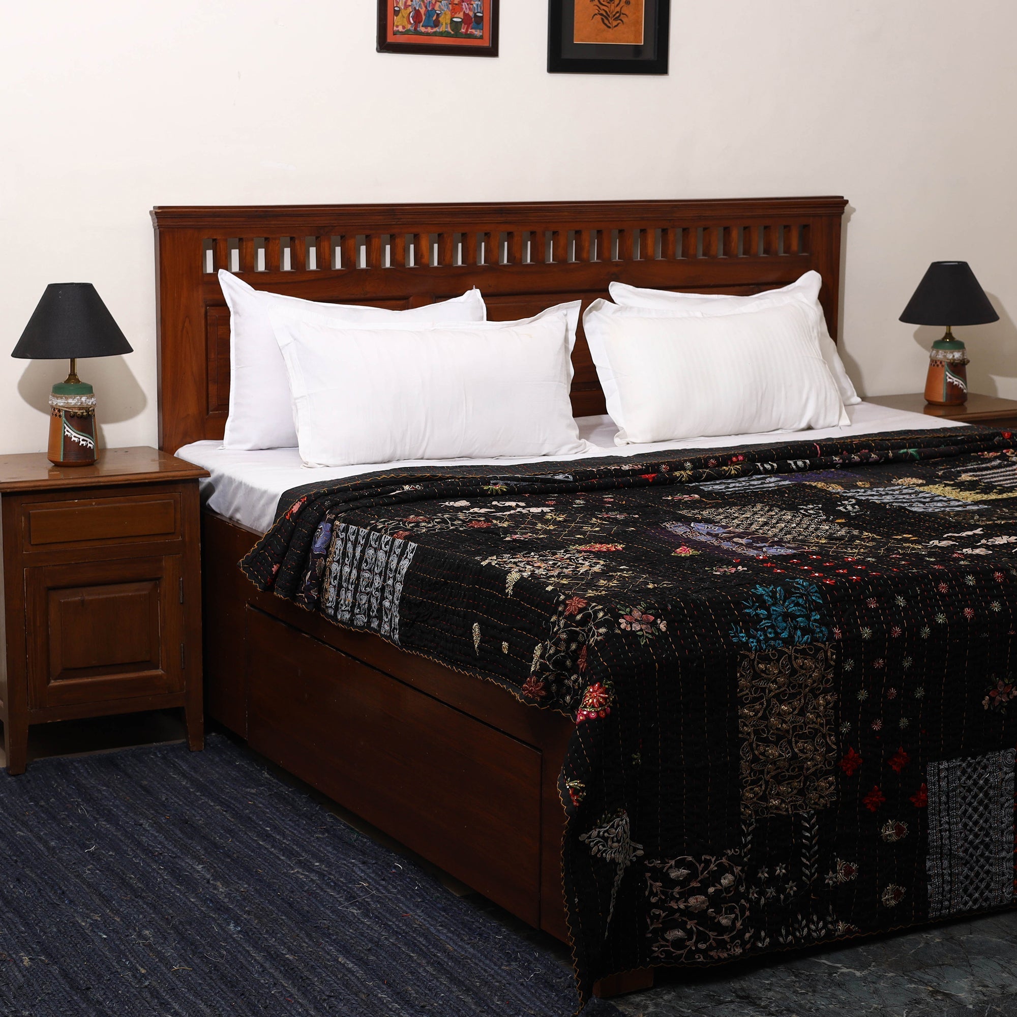 Khambadiya tagai patchwork quilt / gudri / blanket (108 x