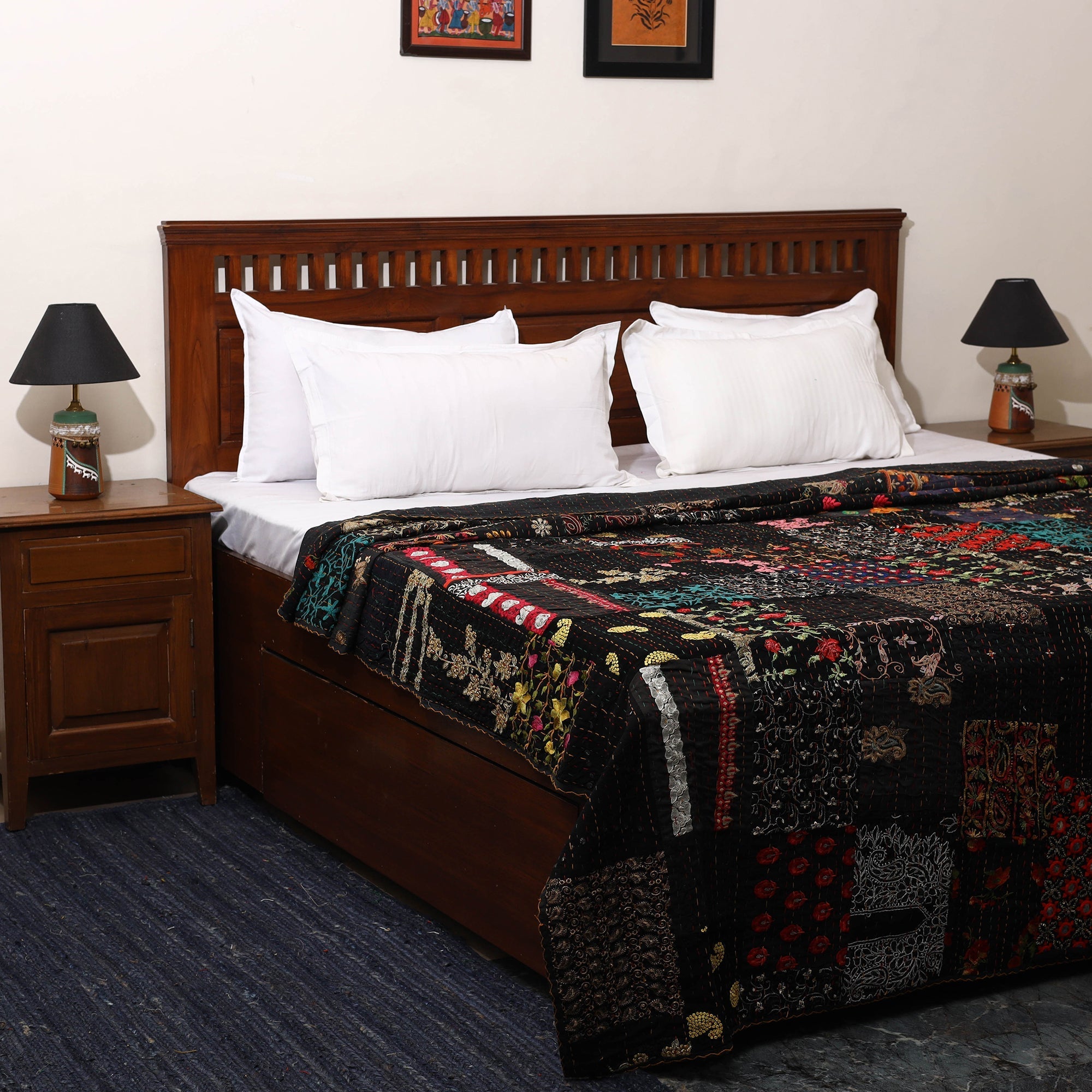 Khambadiya tagai patchwork quilt / gudri / blanket (108 x