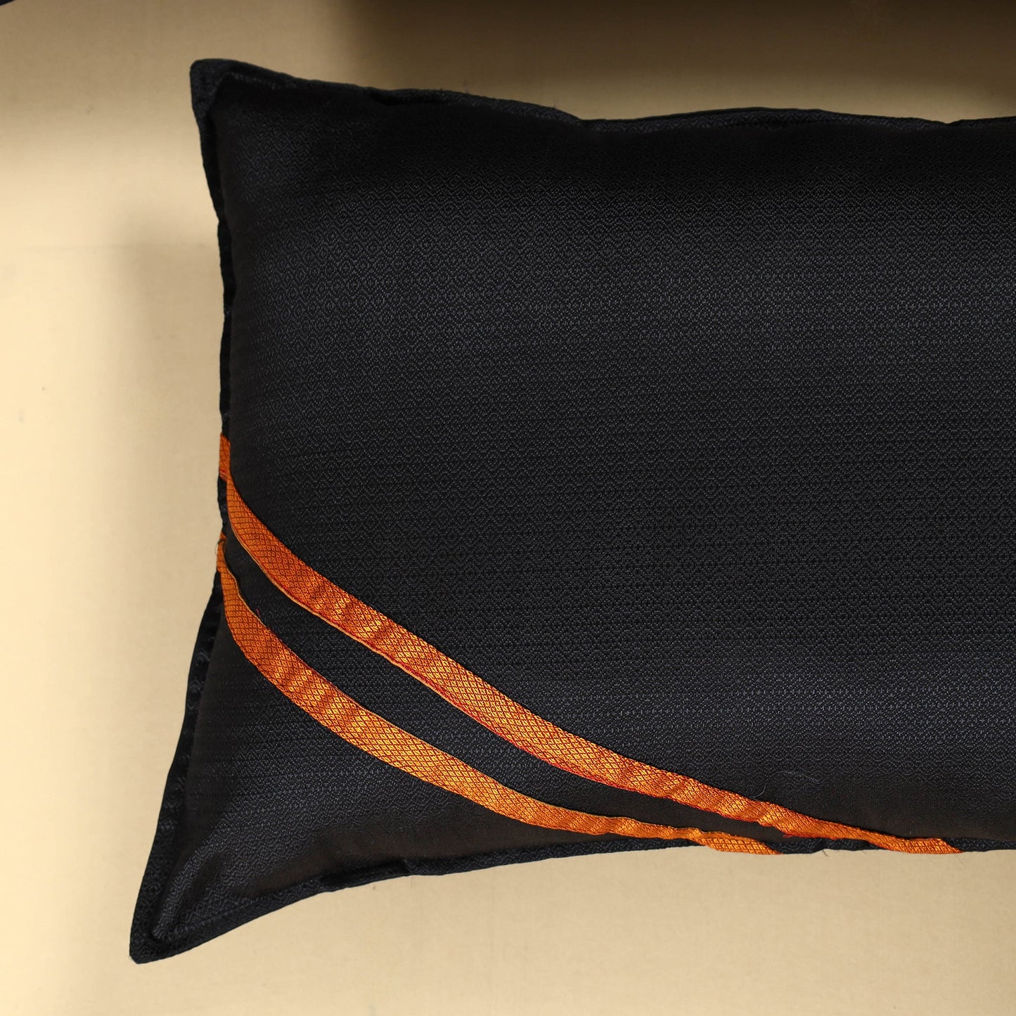 khun pillow cover set