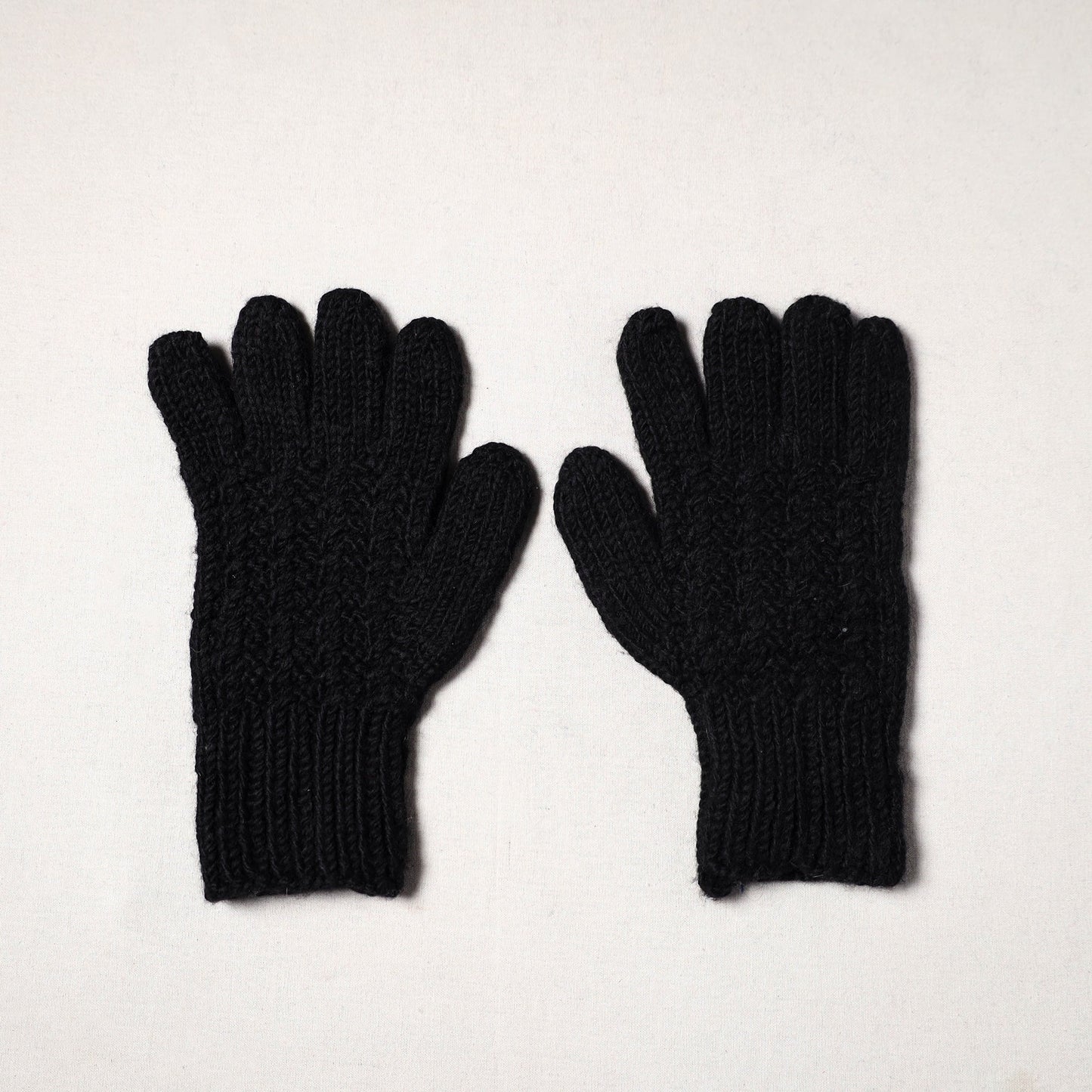 Black - kullu karishma hand knitted merino wool gloves