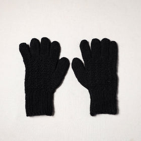 Black - kullu karishma hand knitted merino wool gloves