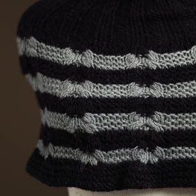 Black - kullu karishma hand knitted merino wool neck warmer