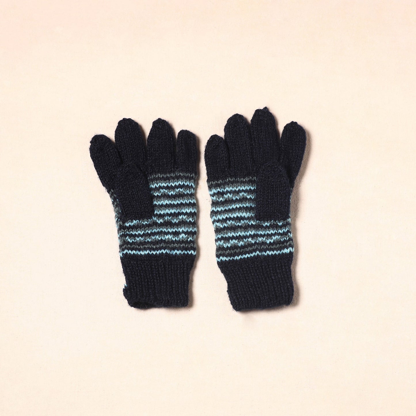 Black Kumaun Hand Knitted Woollen Hand Gloves (Adult)