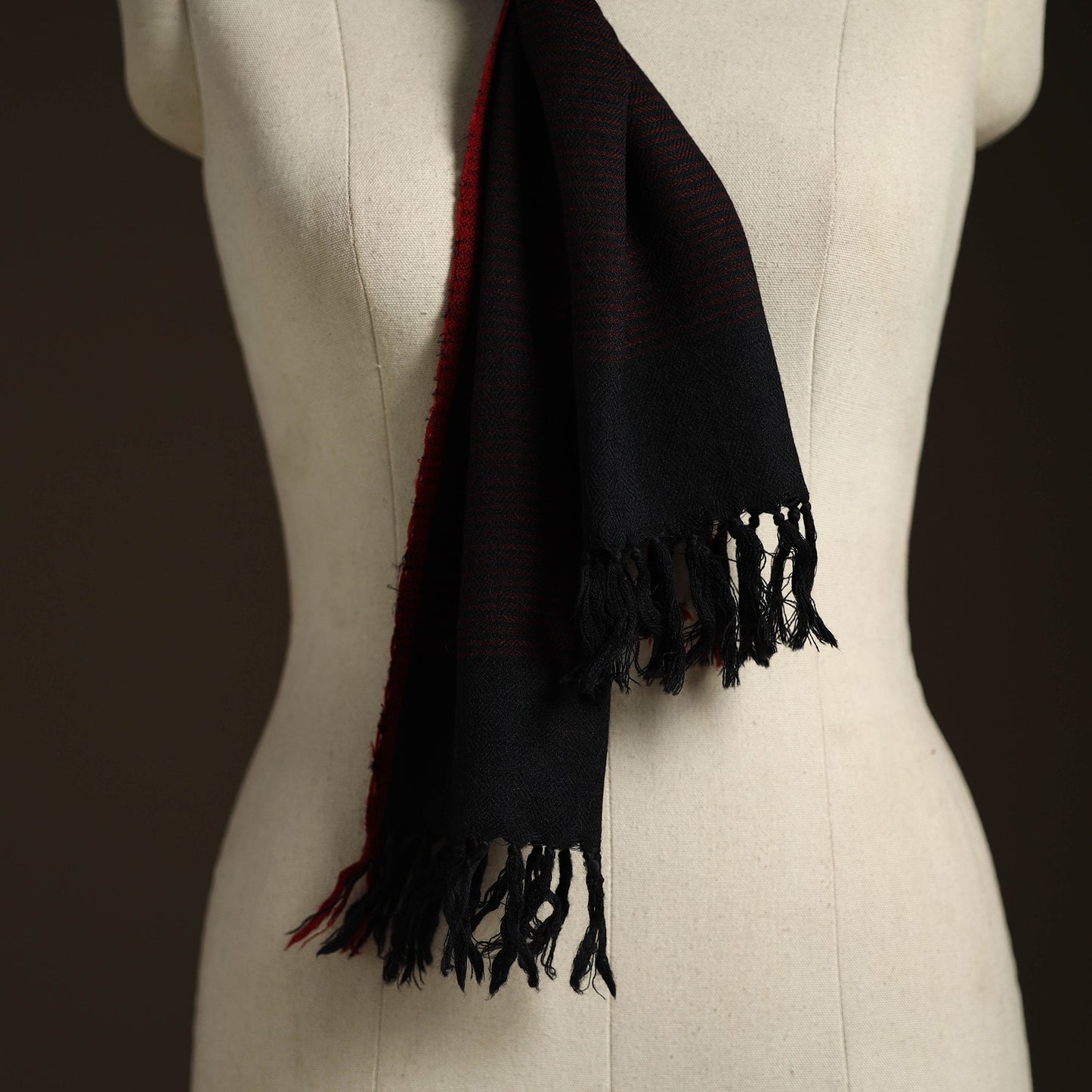 Black - kumaun handwoven merino wool scarf 139 - handcrafted