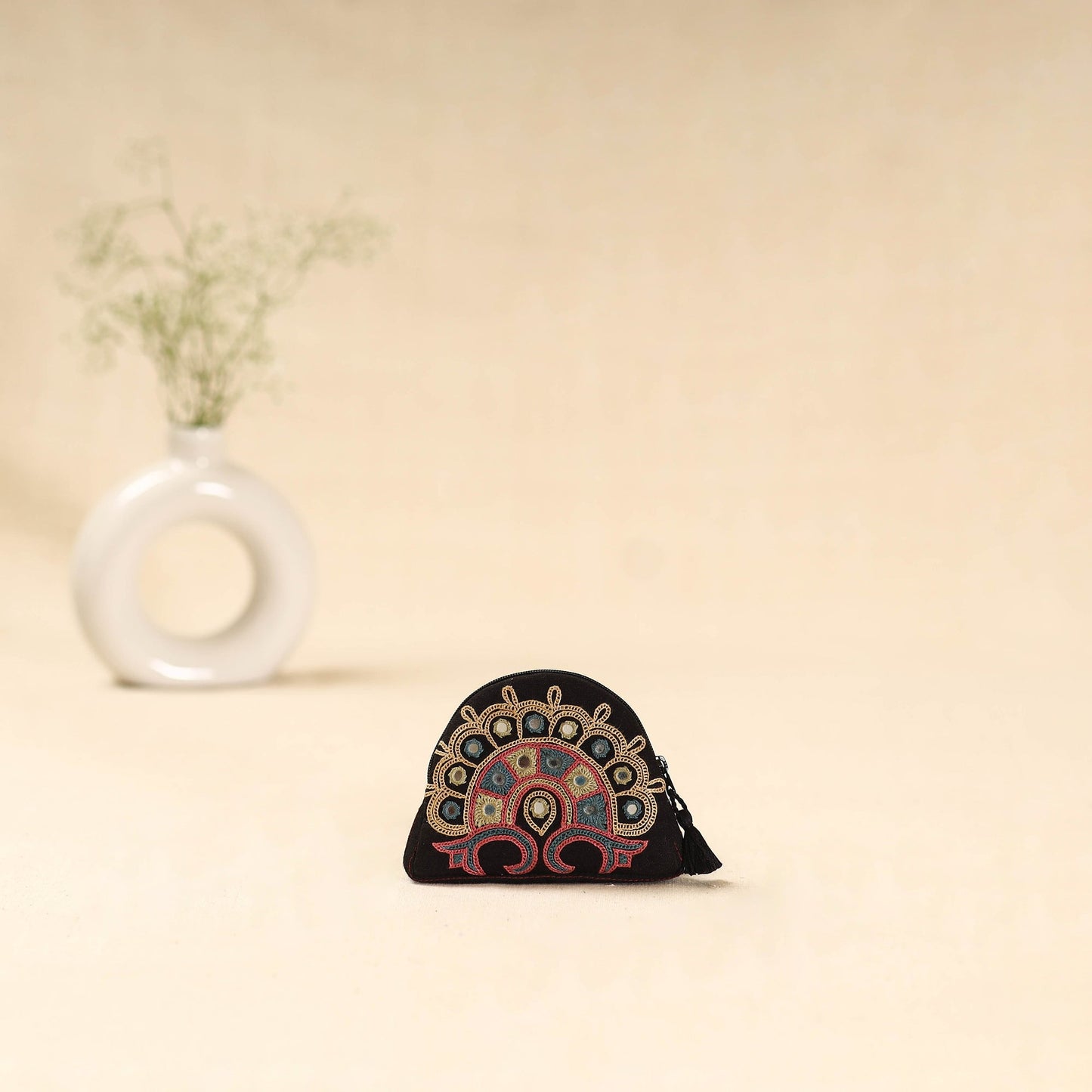 Kutch ahir hand embroidered coin pouch 116 - handcrafted