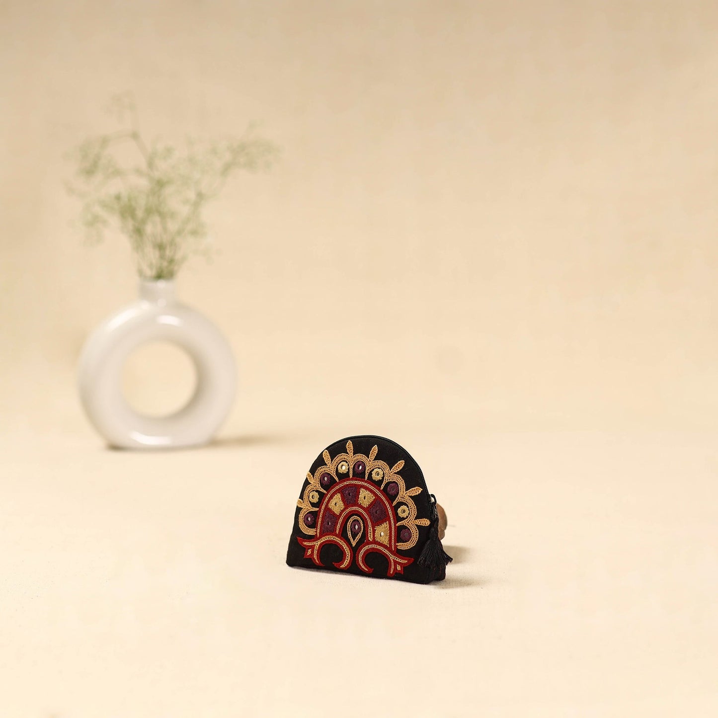 Kutch ahir hand embroidered coin pouch 117 - handcrafted