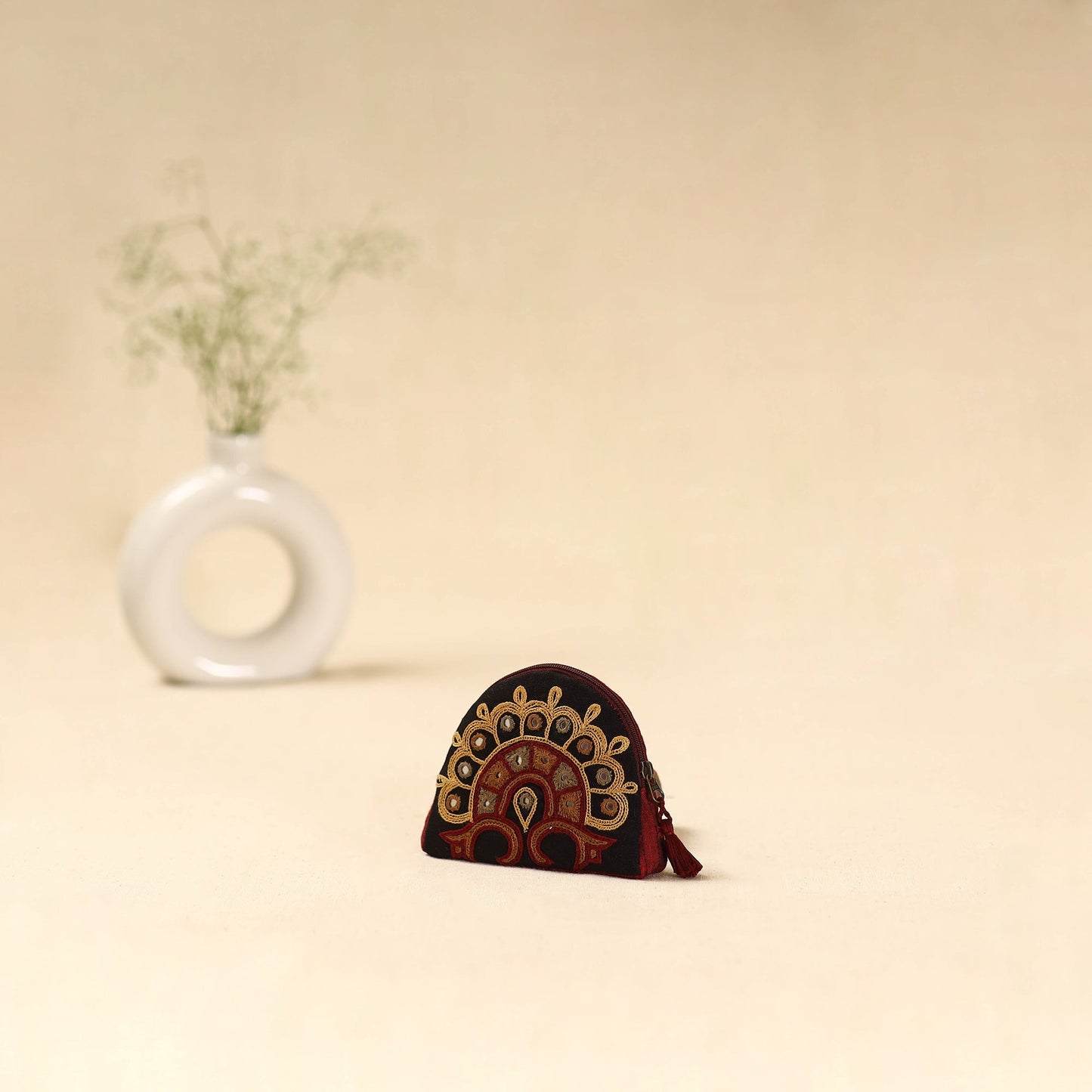 Kutch ahir hand embroidered coin pouch 119 - handcrafted