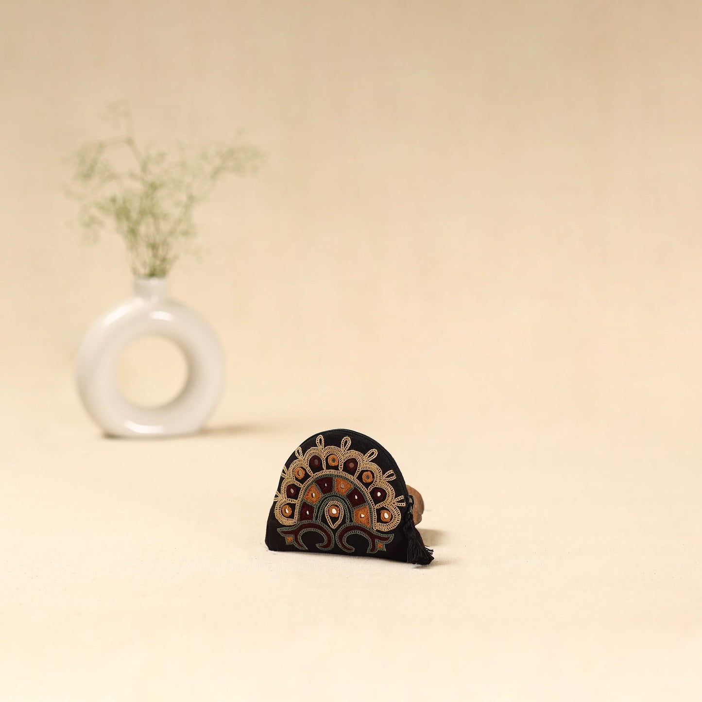 Kutch ahir hand embroidered coin pouch 121 - handcrafted