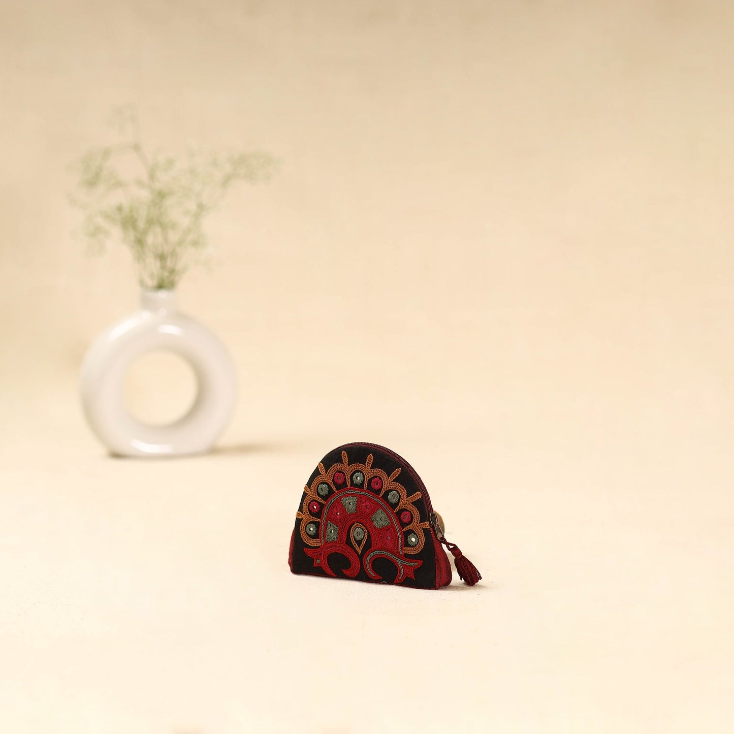 Kutch ahir hand embroidered coin pouch 127 - handcrafted