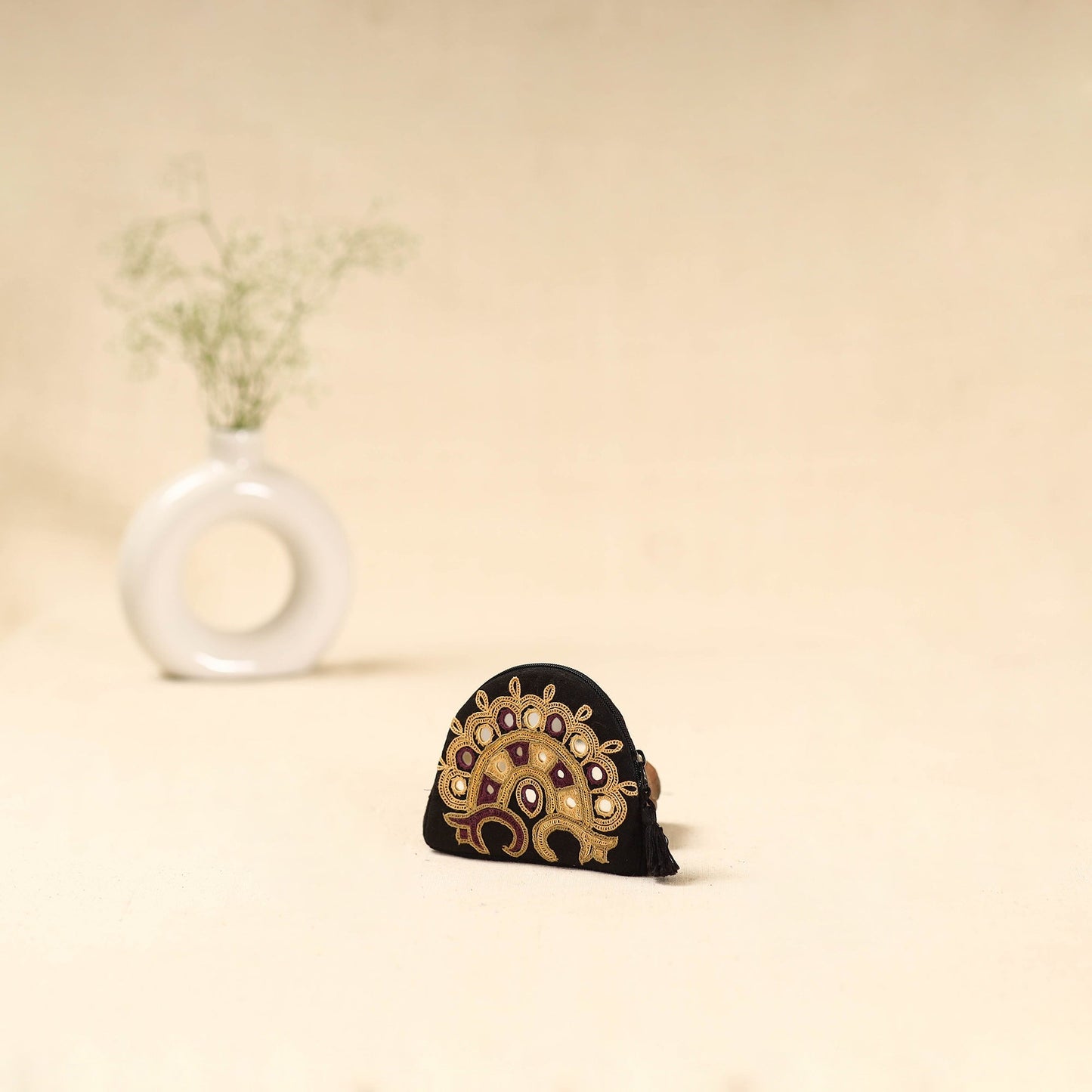 Kutch ahir hand embroidered coin pouch 131 - handcrafted