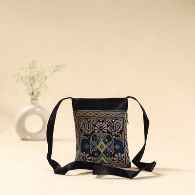 Kutch ahir hand embroidered sling bag 40 - handcrafted