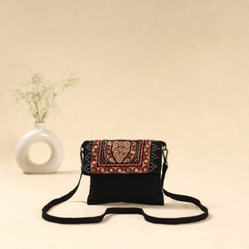 Kutch ahir hand embroidered sling bag 89 - handcrafted