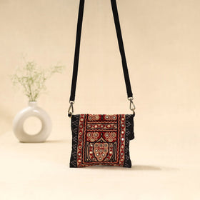 Kutch ahir hand embroidered sling bag 89 - handcrafted