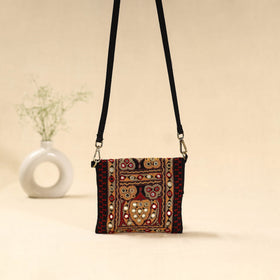 Kutch ahir hand embroidered sling bag 90 - handcrafted