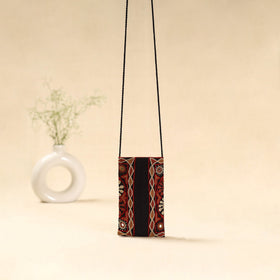 Kutch ahir hand embroidered sling dori mobile pouch 97