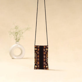 Kutch ahir hand embroidered sling dori mobile pouch 99