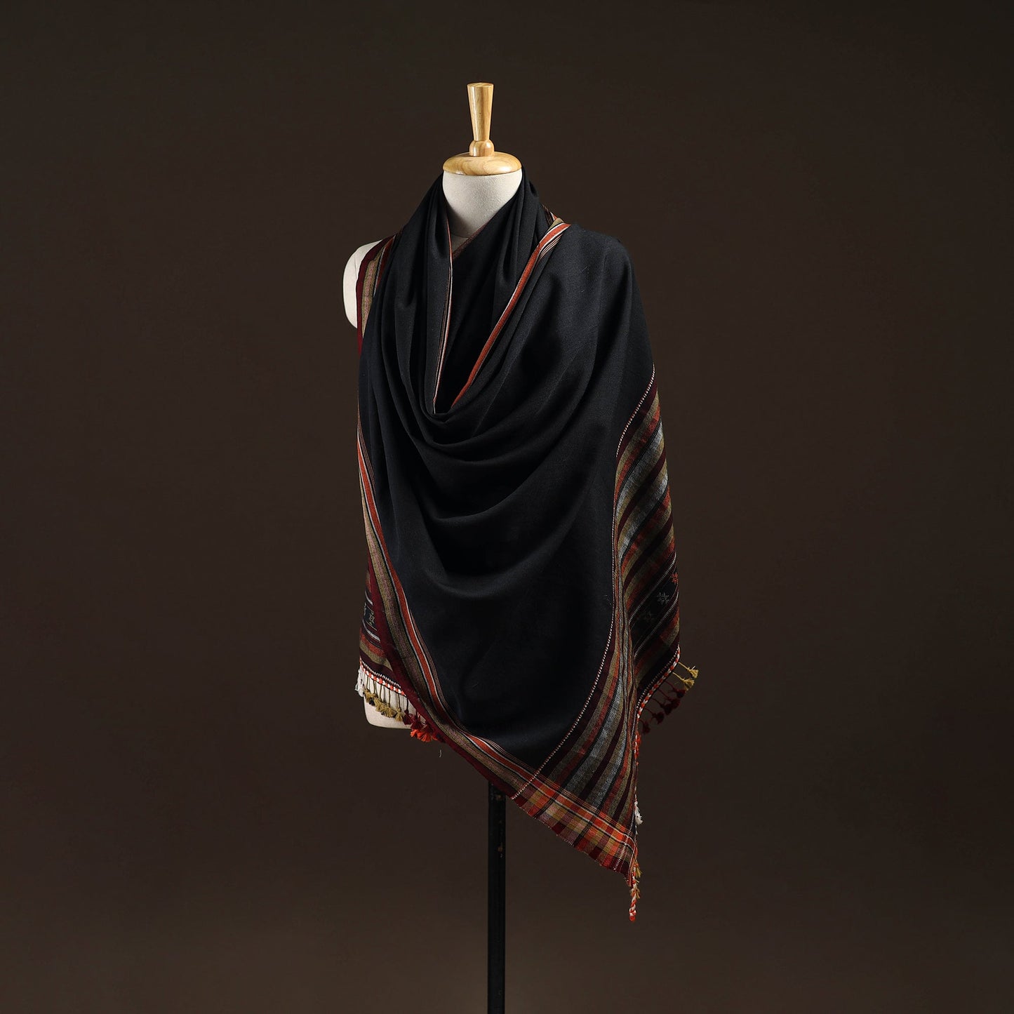 Kutch bhujodi handwoven merino wool shawl 38 - handcrafted