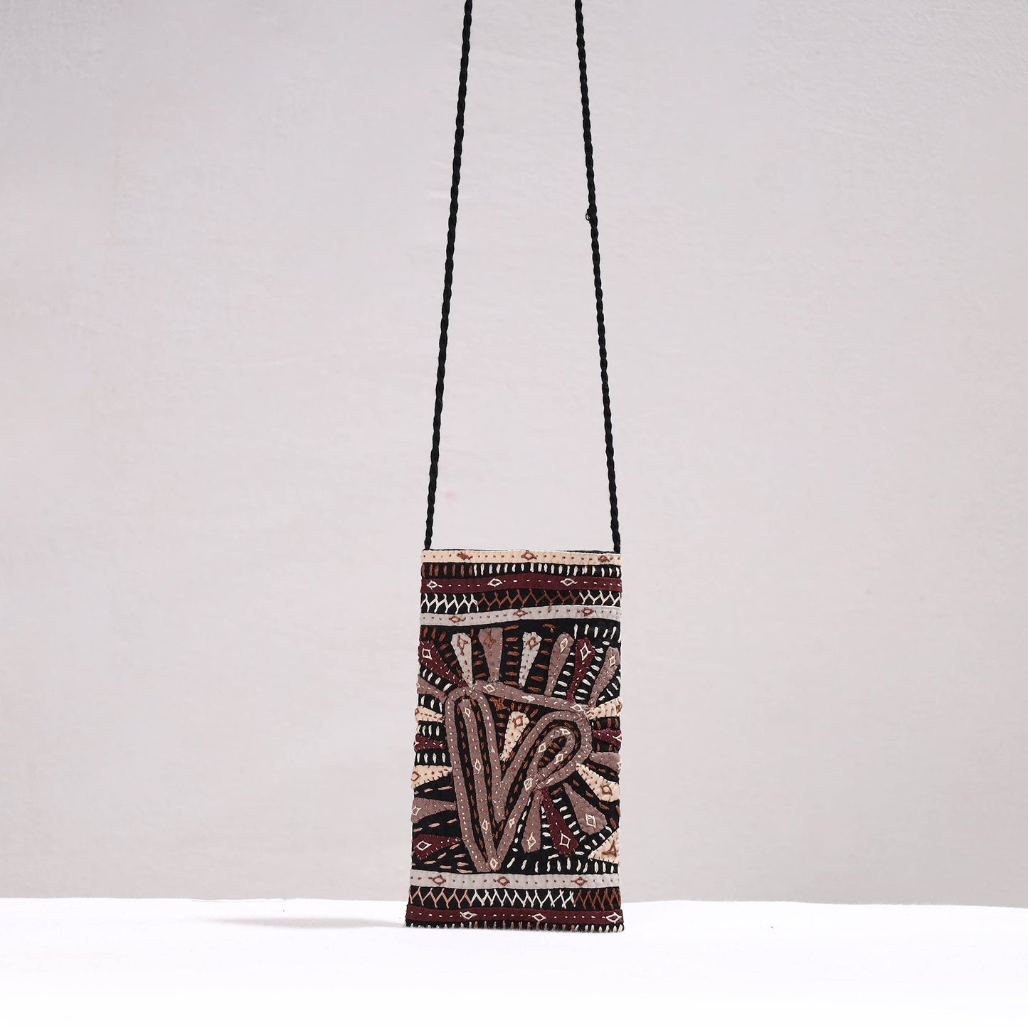 Black Kutch Dhebariya Qatab Embroidery Cotton Sling Mobile Pouch 