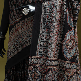 Kutch hand block print natural dyed pure mul cotton ajrakh