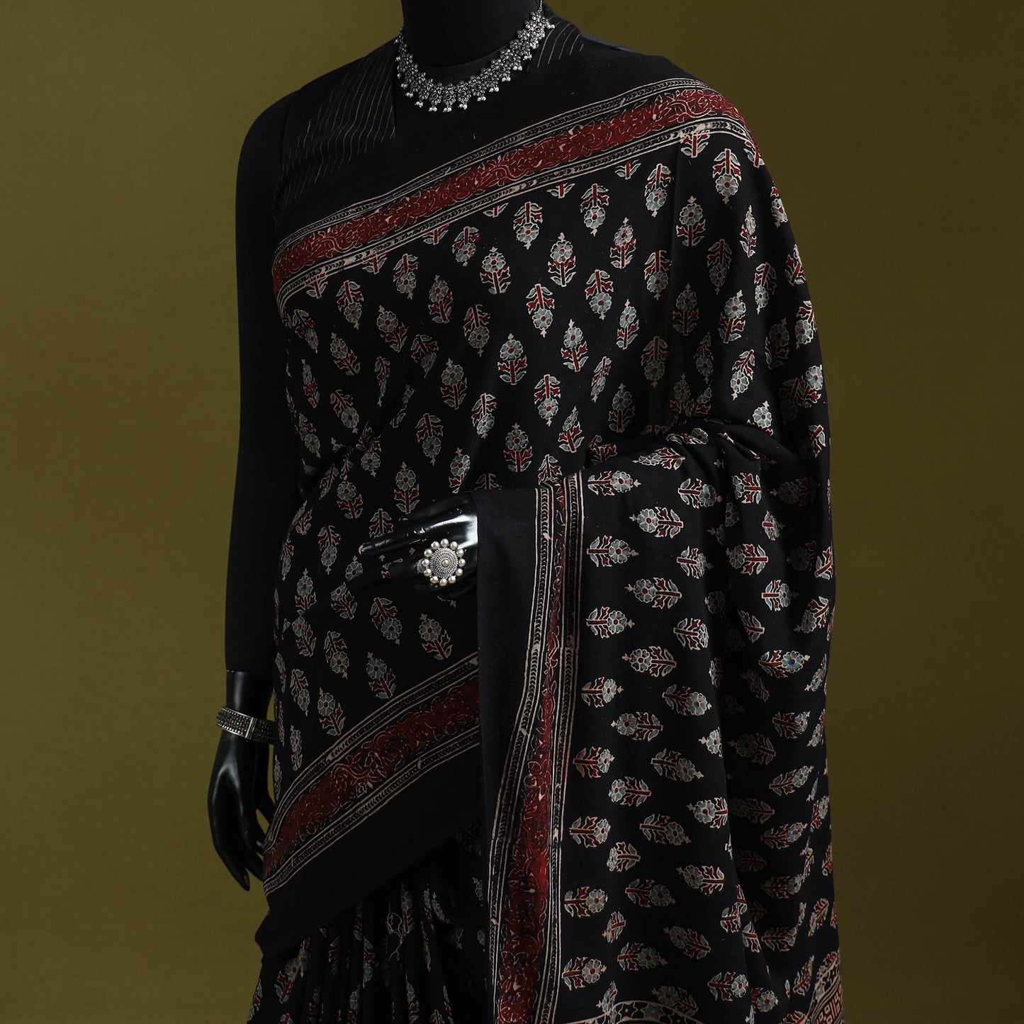 Kutch hand block print natural dyed pure mul cotton ajrakh