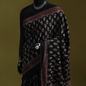 Kutch hand block print natural dyed pure mul cotton ajrakh