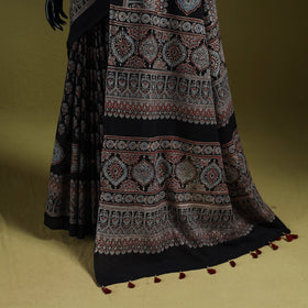 Kutch hand block print natural dyed pure mul cotton ajrakh