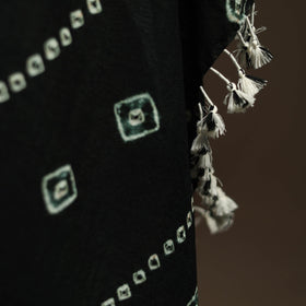 Kutch handwoven bandhani woolen shawl 71 - handcrafted