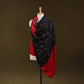 Kutch handwoven merino wool tie-dye bandhani shawl 02