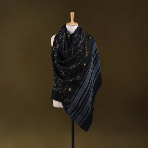 Kutch handwoven merino wool tie-dye bandhani shawl 16