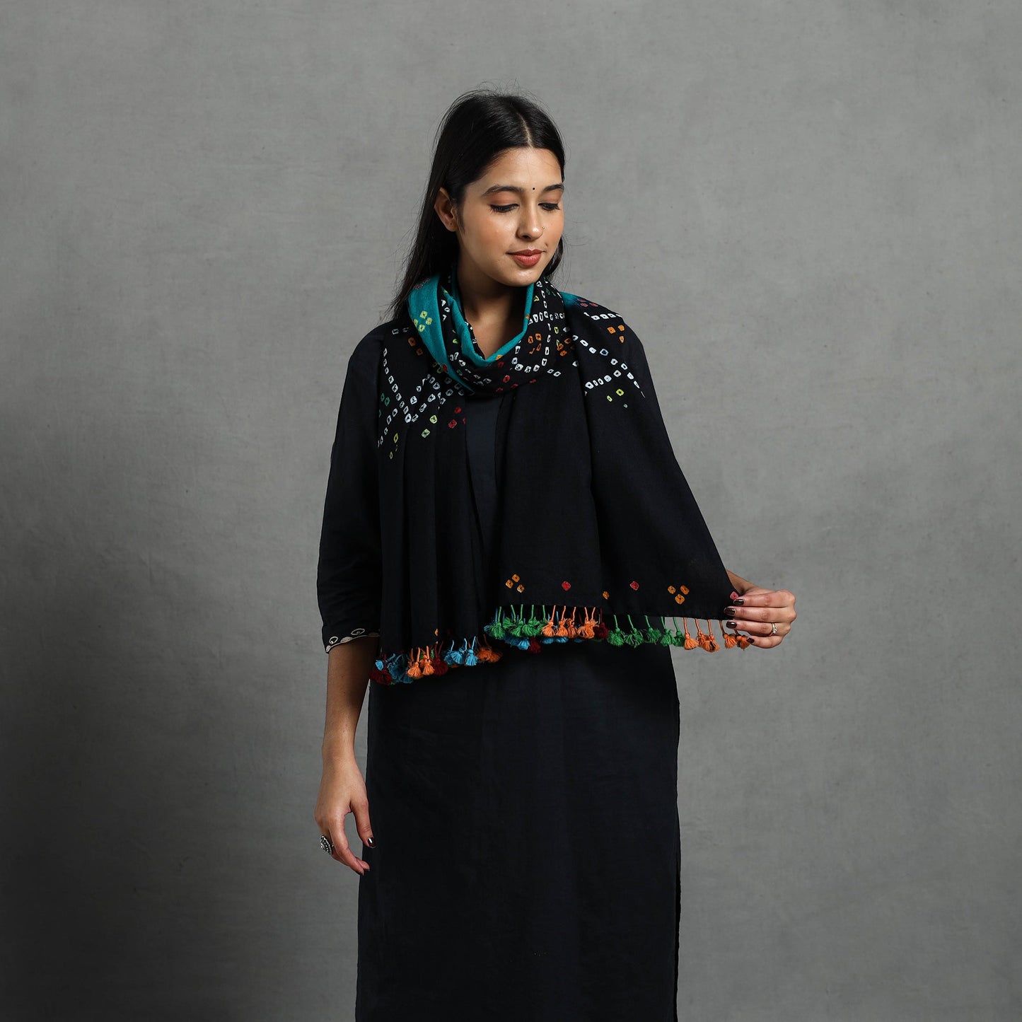  Black Kutch Handwoven Merino Wool Bandhani Stole 